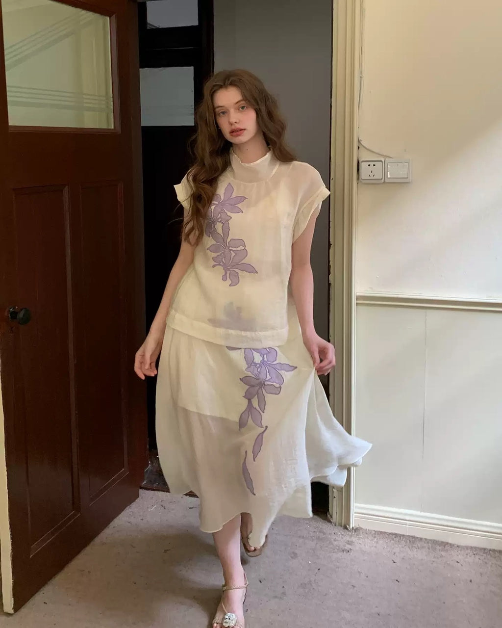 刺繍トップス＆ミニスカートセット